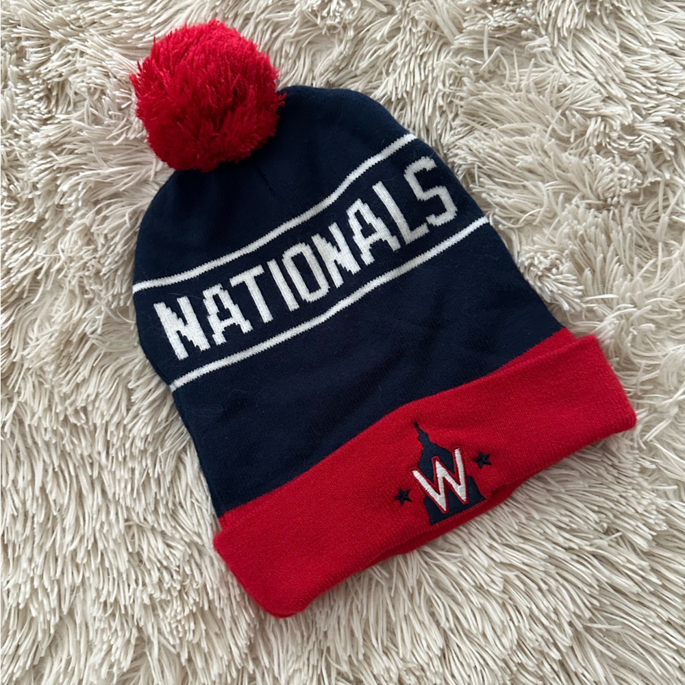 WASHINGTON NATIONALS Pom Pom Beanie